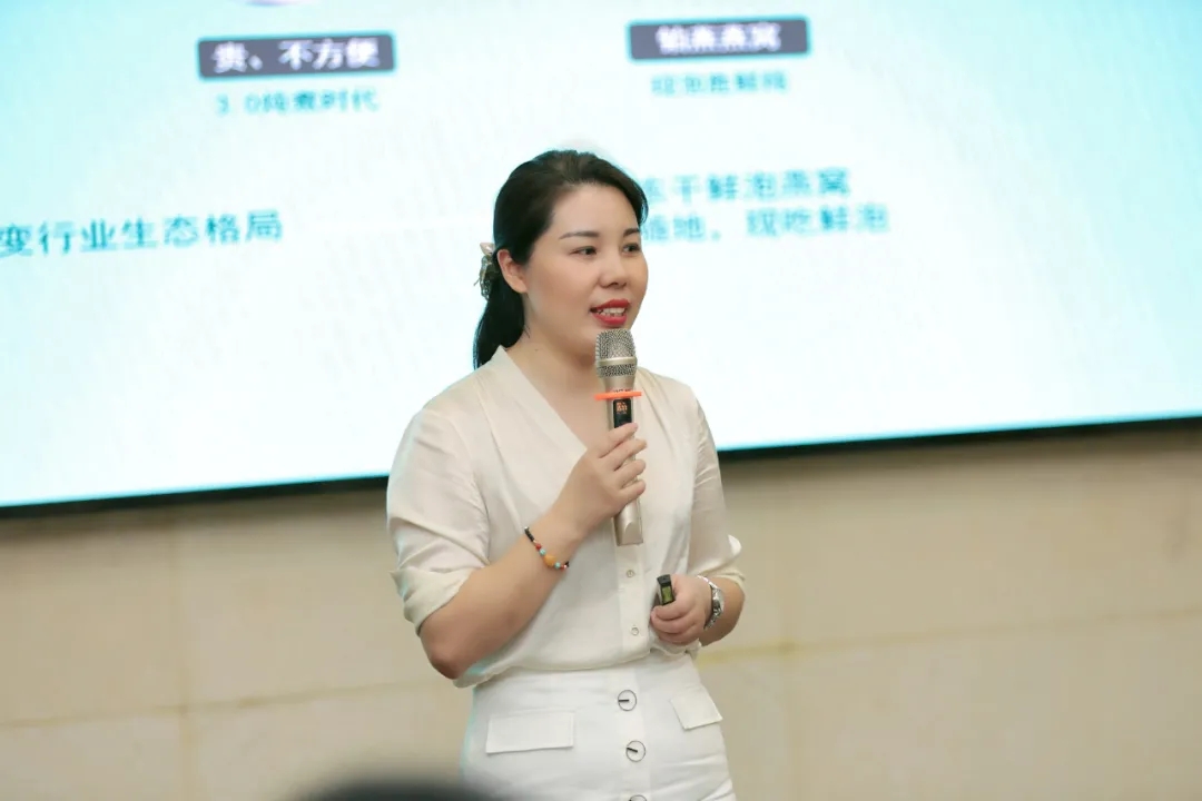 铂燕超级工厂发布会在钦州港片区隆重举行
